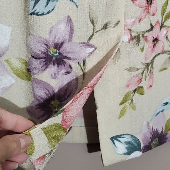 Alfred Dunner - Floral Midi Skirt NWOT - Size 8 - Picture 3 of 5